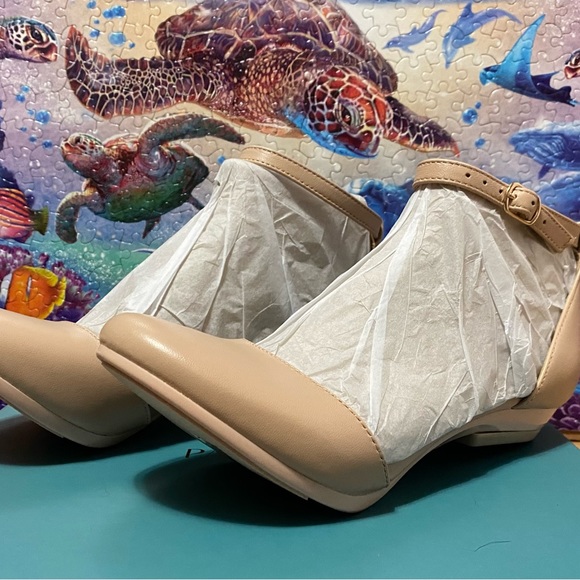 Pashion Footwear convertible heels. Size 5 - Picture 6 of 11